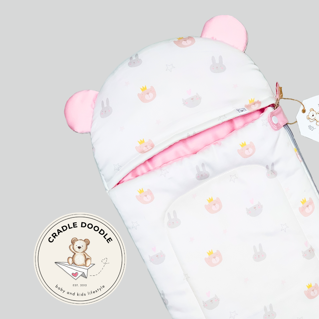 Hoodie Bear Cocoon - Bear and Cat