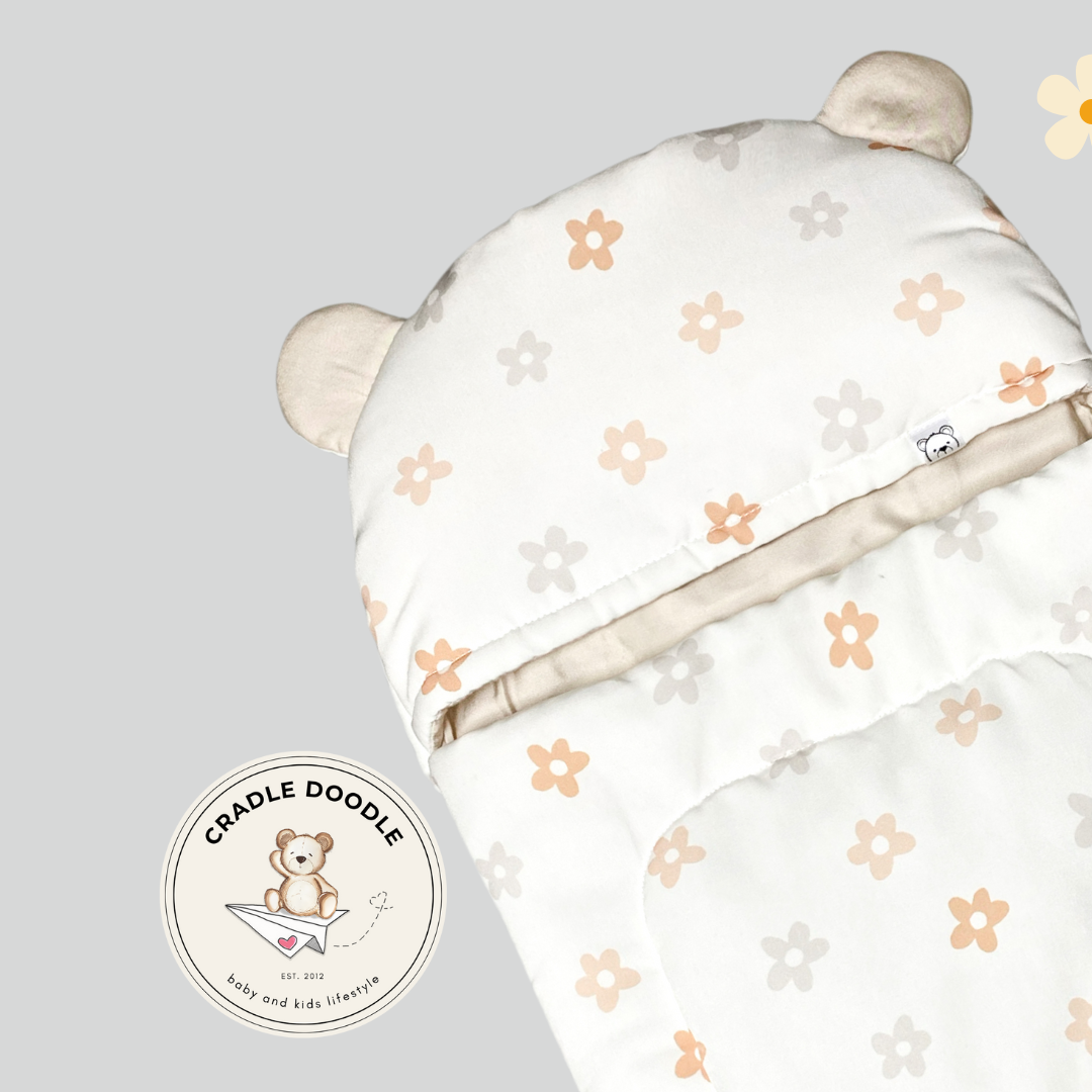 Hoodie Bear Cocoon - Daisy