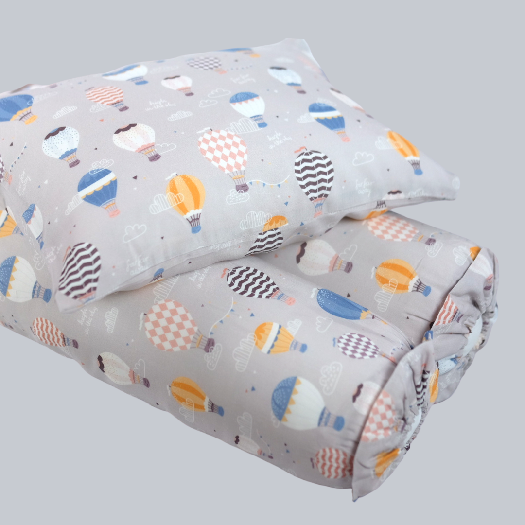 Hot Air Balloon Cover Pillow in Blue