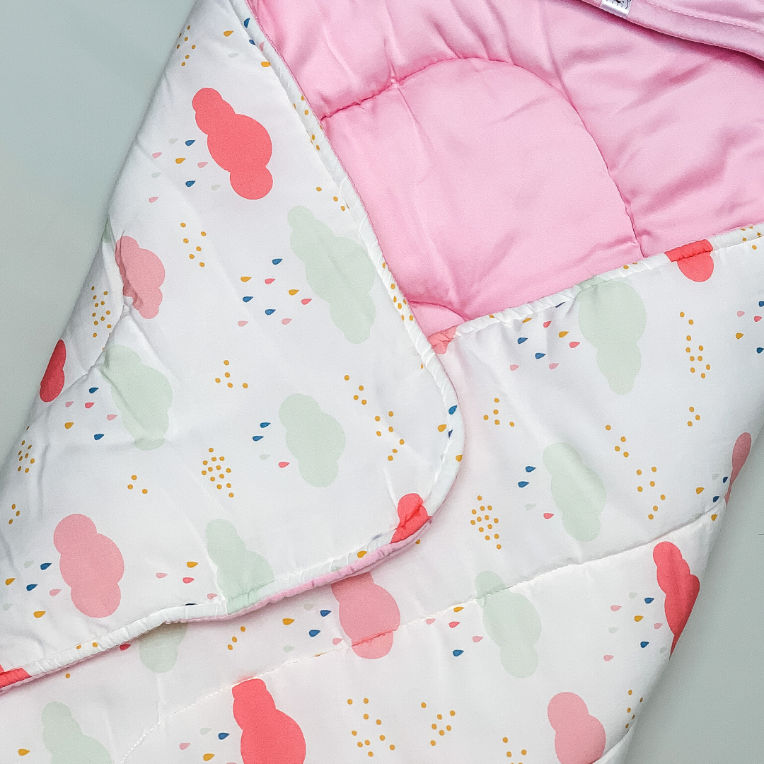 Rainy Cloud Blanket in Pink