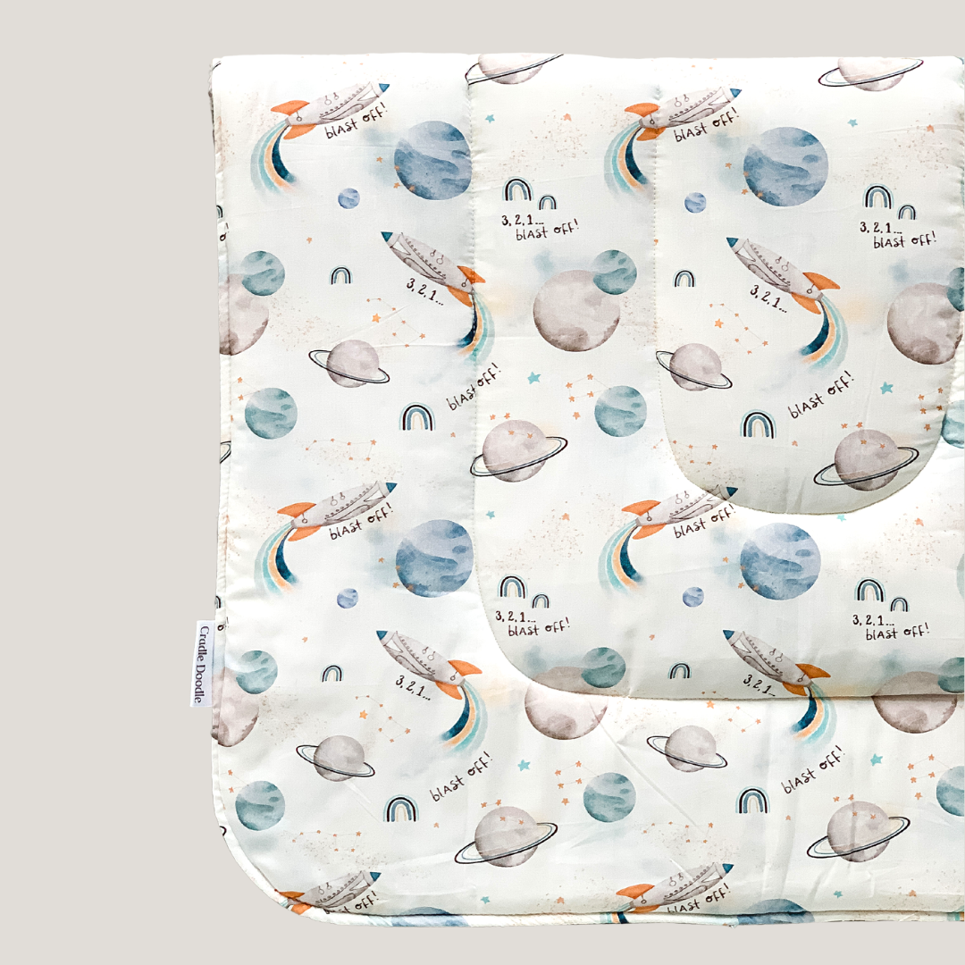 Blast Off Blanket in White