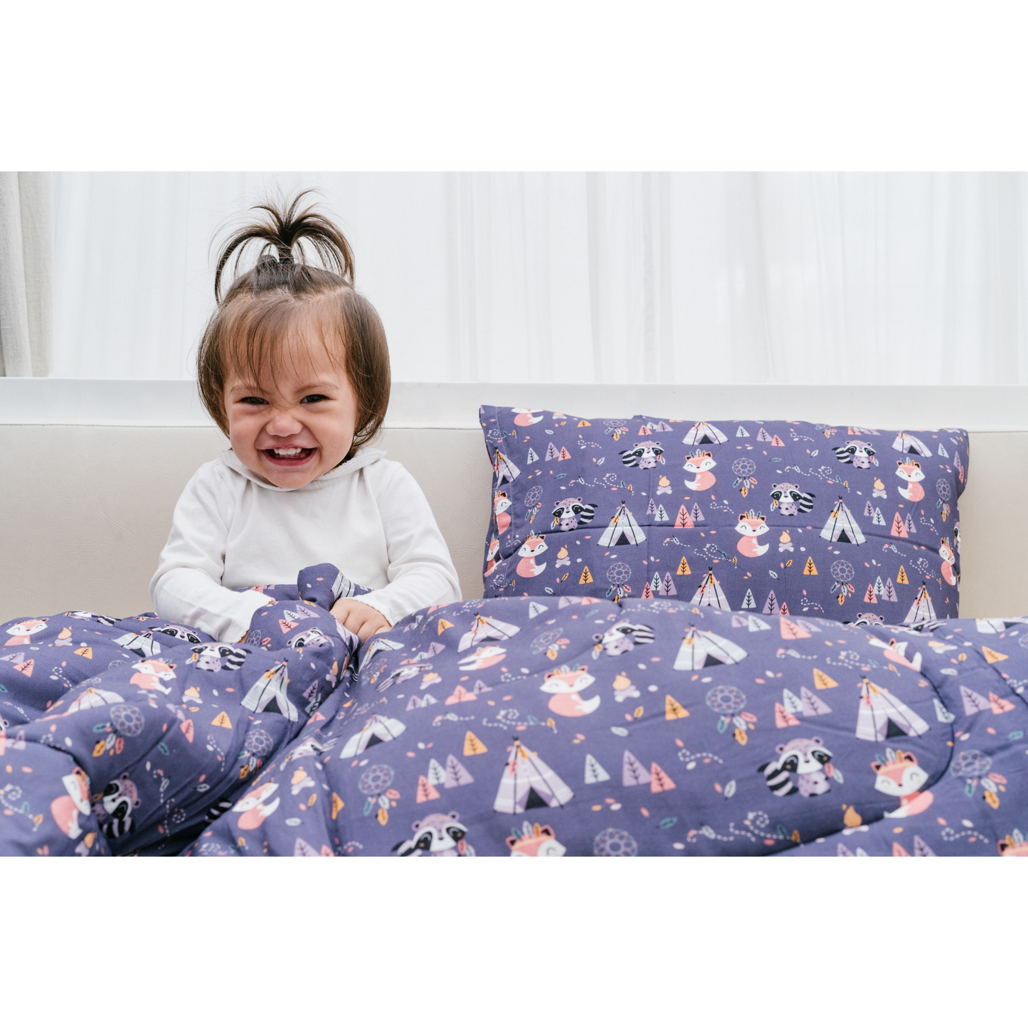 Colors of the Wind Blanket in Navy