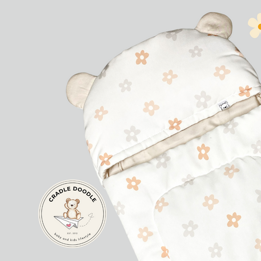 Hoodie Bear Cocoon - Daisy