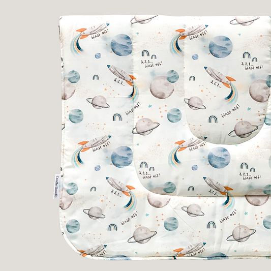 Blast Off Blanket in White